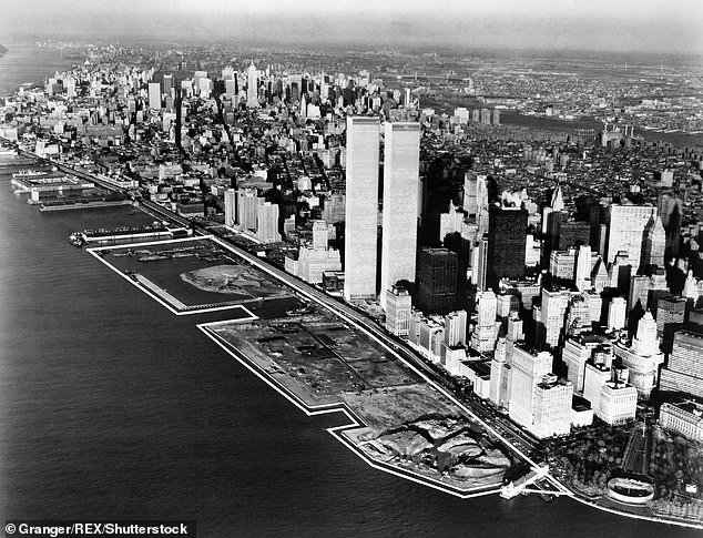 Battery Park City in the 1980s. Created by land reclamation on the Hudson River using over 3 million cubic yards of excess soil and rock from the construction of the World Trade Center the decade prior, the area at this point already boasted a bevy of parks and apartment complexes - much like Barr's New Mannahatta