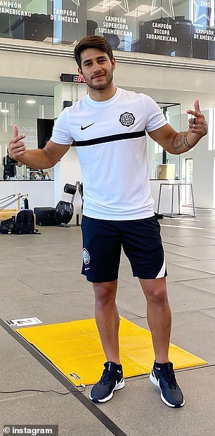 Paraguayan media outlet ABC reported that Cristina Aranda attended the festival with her former husband, Iván Torres, who plays for first division soccer team. Club Olympia