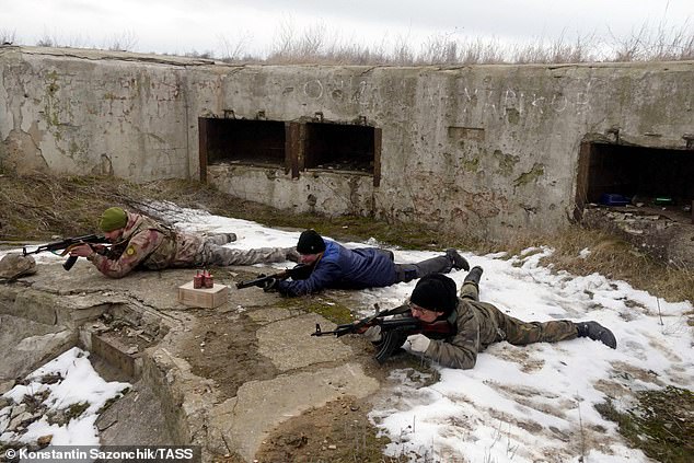 As war fears mounted, Ukrainian authorities launched a series of drills for civilians to prepare for a possible Russian invasion